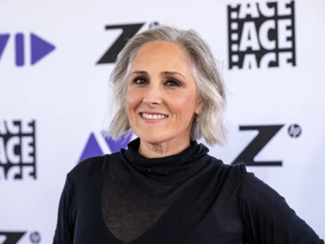 ricki lake s malibu dream home destroyed in los angeles wildfires shares heartfelt message of loss