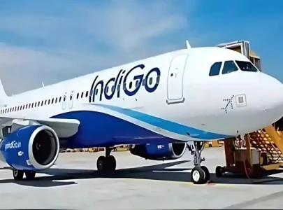 watch duty time is over pilot refuses to take off with passengers on board