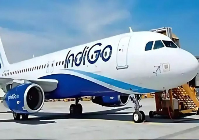 watch duty time is over pilot refuses to take off with passengers on board