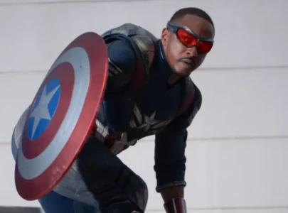 captain america brave new world trailer highlights red hulk debut sam wilson mcu connections
