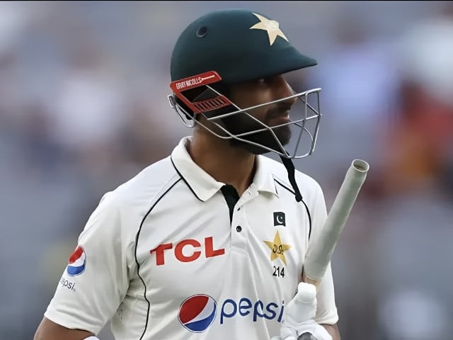 pakistan lose early wicket as bangladesh lead by 117 runs after first innings