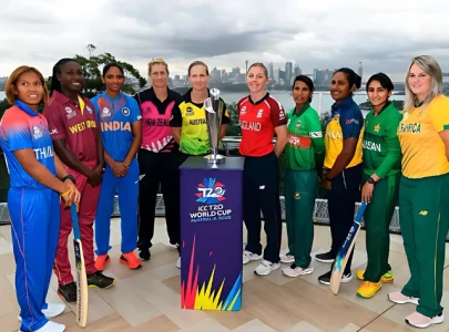 pakistan to host icc women s t20 world cup trophy on four day tour