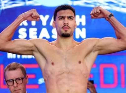 pakistani origin hamzah sheeraz triumphs in london securing european boxing title