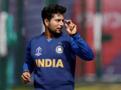 yadav wants to play ct in pak