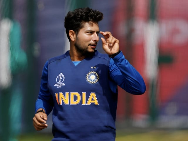 yadav wants to play ct in pak