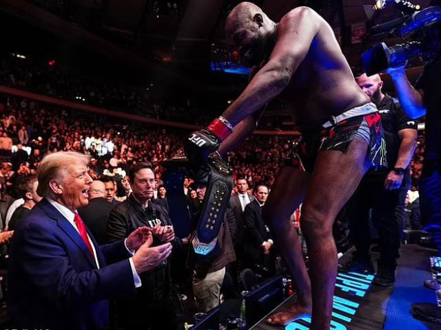 watch jon jones hands ufc title belt to trump after victory over miocic
