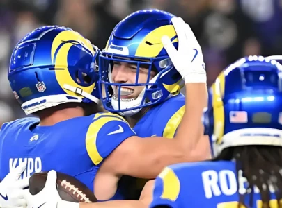 rams secure final nfl playoff spot with win over vikings honour la firefighters