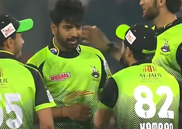 watch haris rauf slaps kamran ghulam in resurfaced video