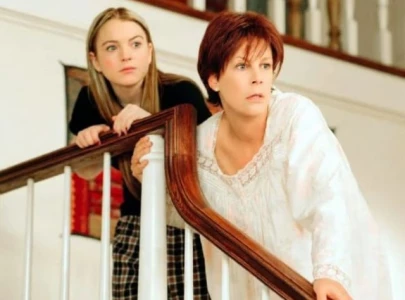 jamie lee curtis and lindsay lohan return for freaky friday 2 here s everything you need to know