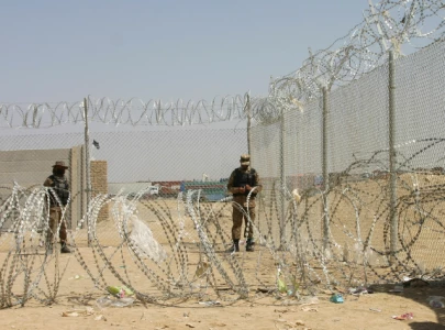 eight afghan troops killed in border clash with security forces near kurram