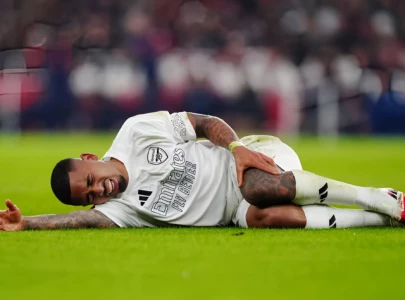 gabriel jesus injury sparks arsenal s hunt for a new striker in january