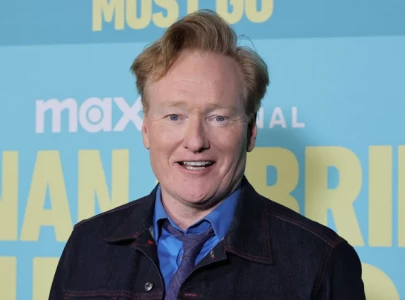 conan o brien pitches himself as a sex worker for the white lotus season 3