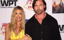 denise richards husband aaron phypers files for divorce
