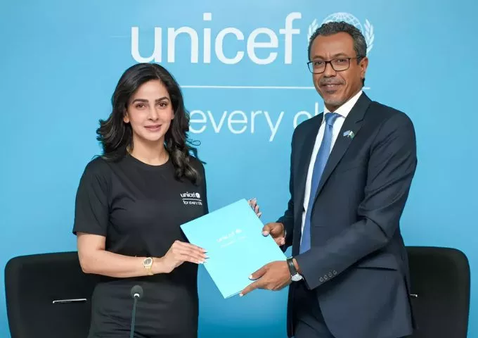 saba qamar designated unicef pakistan s first national ambassador for child rights