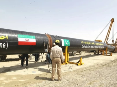 us warns pakistan of potential consequences over gas pipeline project with iran