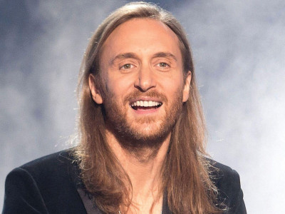 french dj david guetta says fair if festivals require vaccinations