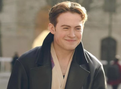 kit connor had to wax his chest every two weeks for heartstopper role