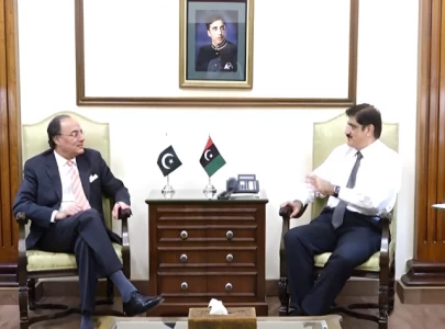 sindh cm and finance minister discuss road projects and economic issues