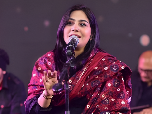 Singer SSanam Marvi announces third marriage, opens up about past relationships