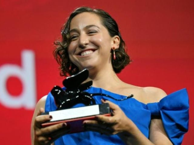 sarah friedland voices support for palestine during venice film festival acceptance speech