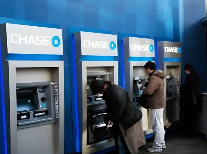 jpmorgan sues customers over tiktok s infinite money glitch atm trend