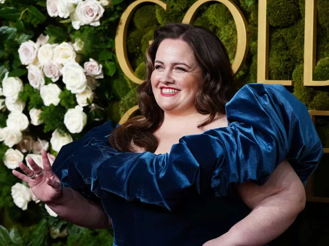 jessica gunning at the golden globe awards 2025