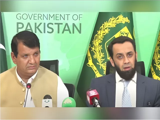 federal ministers accuse pti of misusing k p resources for islamabad rally