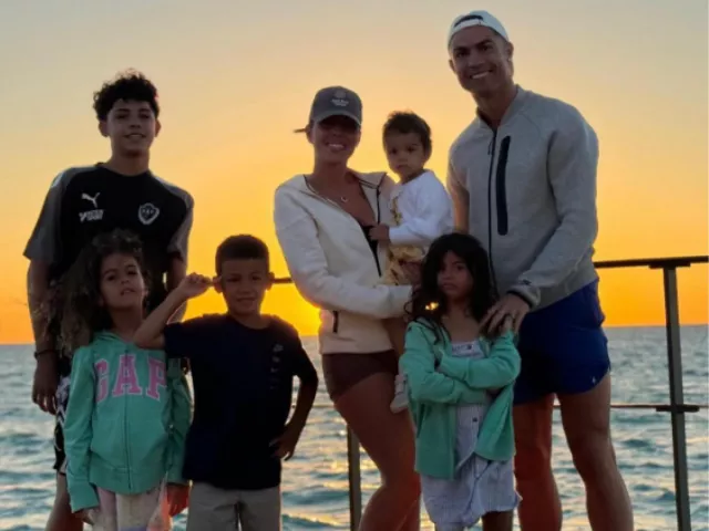 cristiano ronaldo praises life in saudi arabia calls red sea his second home