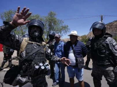 supporters of bolivia s ex president detain over 200 soldiers as tensions rise