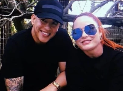 daddy yankee announces divorce from mireddys gonz lez after nearly 30 years of marriage