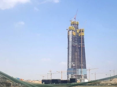 work on world s tallest building resumes after seven year hiatus
