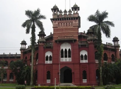 dhaka university lifts ban on pakistani students