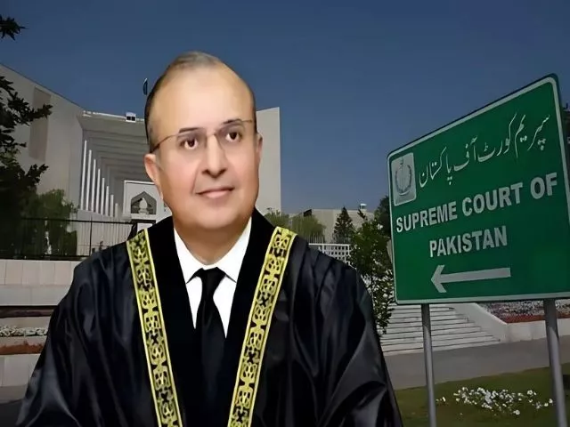 every case shouldn t be sent to constitutional benches justice mansoor