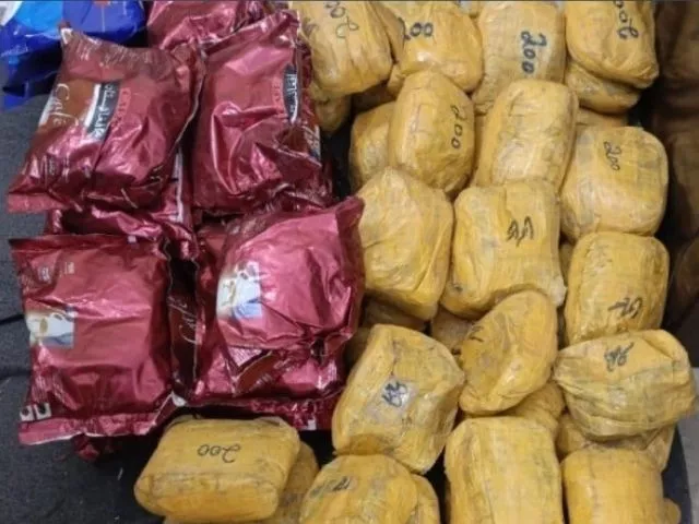 coast guards seize hashish worth 21 million in balochistan
