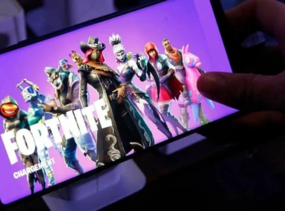 epic games accuses samsung of blocking fortnite downloads with security feature epic games accuses samsung of blocking fortnite downloads with security feature