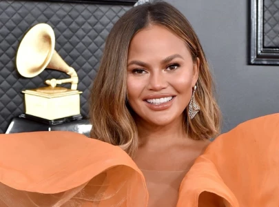 chrissy teigen shares emotional update on drinking after years of sobriety