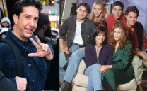 david schwimmer reflects on friends 30th anniversary amid matthew perry s tragic death david schwimmer reflects on friends 30th anniversary amid matthew perry s tragic death