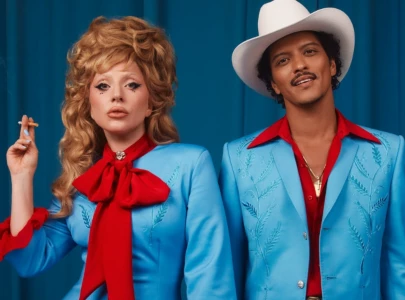 lady gaga and bruno mars die with a smile earns no 1 on us spotify with over 2 2 million streams