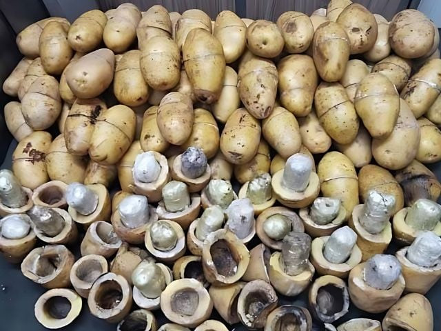 suspect arrested after recovery of heroin concealed in potatoes at karachi port