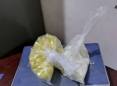 pakistani origin briton arrested at peshawar airport with over 10 kg drugs pakistani origin briton arrested at peshawar airport with over 10 kg drugs