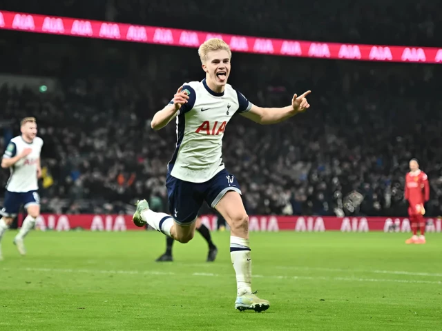 tottenham edge liverpool 1 0 to set up anfield clash tottenham edge liverpool 1 0 to set up anfield clash