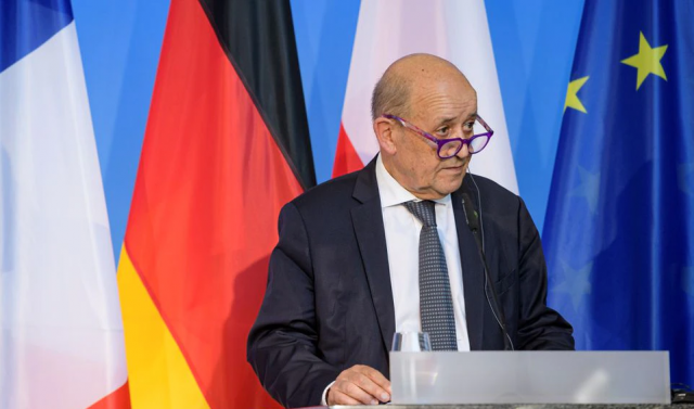 french foreign minister jean yves le drian attends a joint news conference at the bauhaus university in weimar germany september 10 2021 jens schlueter pool via reuters french foreign minister jean yves le drian attends a joint news conference at the bauhaus university in weimar germany september 10 2021 jens schlueter pool via reuters