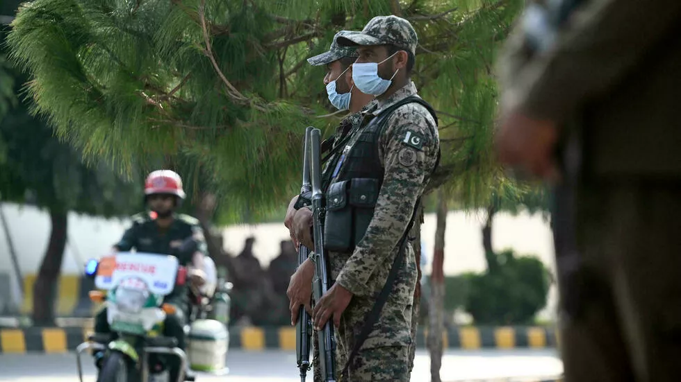 paramilitary soldiers stand guard outside the rawalpindi cricket stadium in rawalpindi on september 17 2021 after new zealand postponed a series of one day international odi cricket matches against pakistan over security concerns afp paramilitary soldiers stand guard outside the rawalpindi cricket stadium in rawalpindi on september 17 2021 after new zealand postponed a series of one day international odi cricket matches against pakistan over security concerns afp