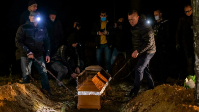 teenage syrian laid to rest by poland belarus border