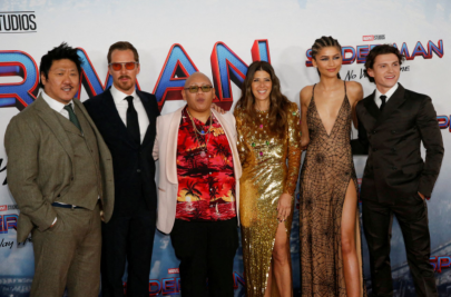 rave reviews may help spider man deliver holiday gift to cinemas rave reviews may help spider man deliver holiday gift to cinemas