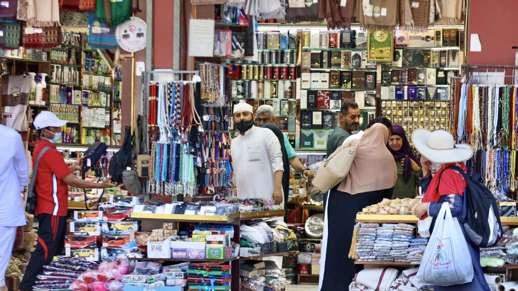 Mecca businesses see Hajj boom ending pandemic slump