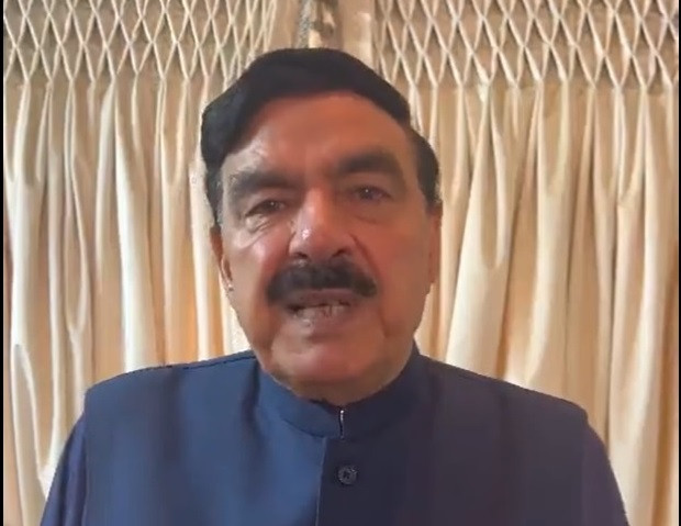 former minister and aml chief sheikh rashid photo twitter