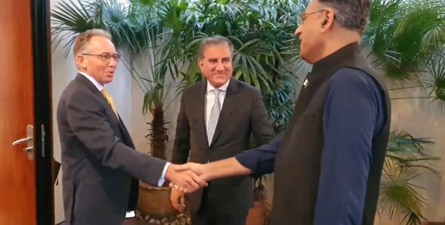 pti leaders brief diplomatic corps on political condition pti leaders brief diplomatic corps on political condition
