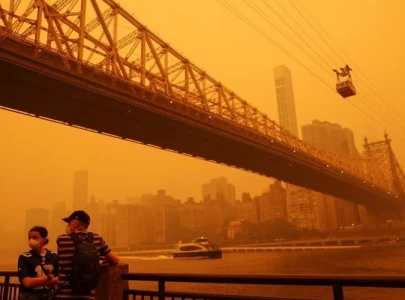 us east coast blanketed in veil of smoke from canadian fires