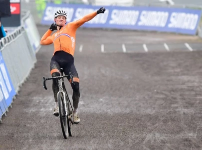 van der poel can go the distance at tour of flanders